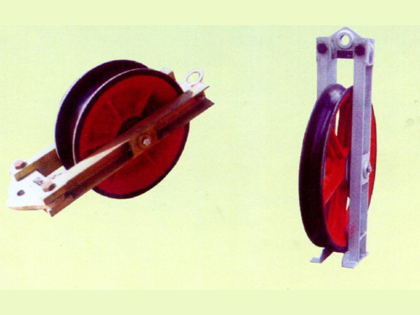 高速轉(zhuǎn)向滑車(chē)